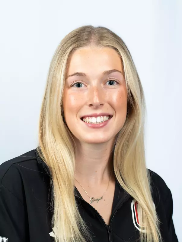 Bridget McGill Headshot