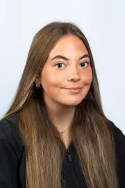 Hope Riedel Headshot