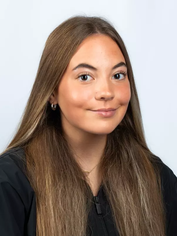 Hope Riedel Headshot