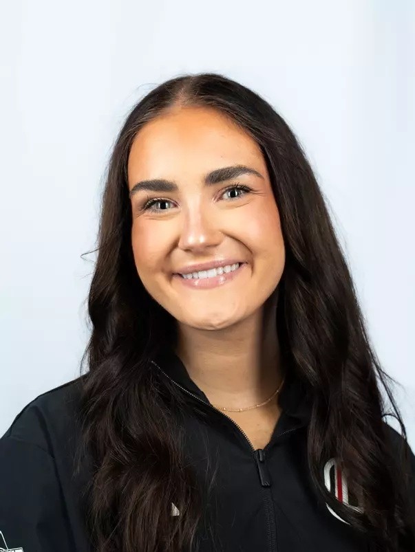 Maya Bergstrom Headshot
