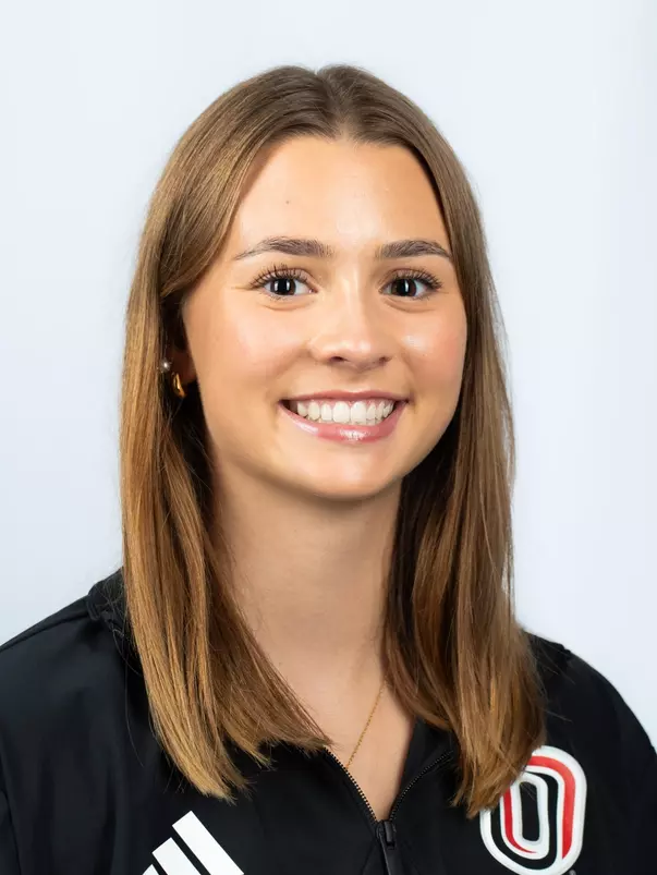 Rylee Ismert Headshot