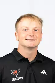 Noah Greni Headshot