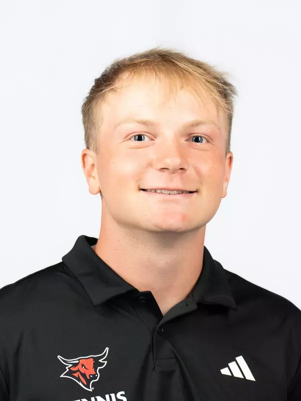 Noah Greni Headshot