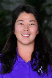 Hana Lee Headshot Crop