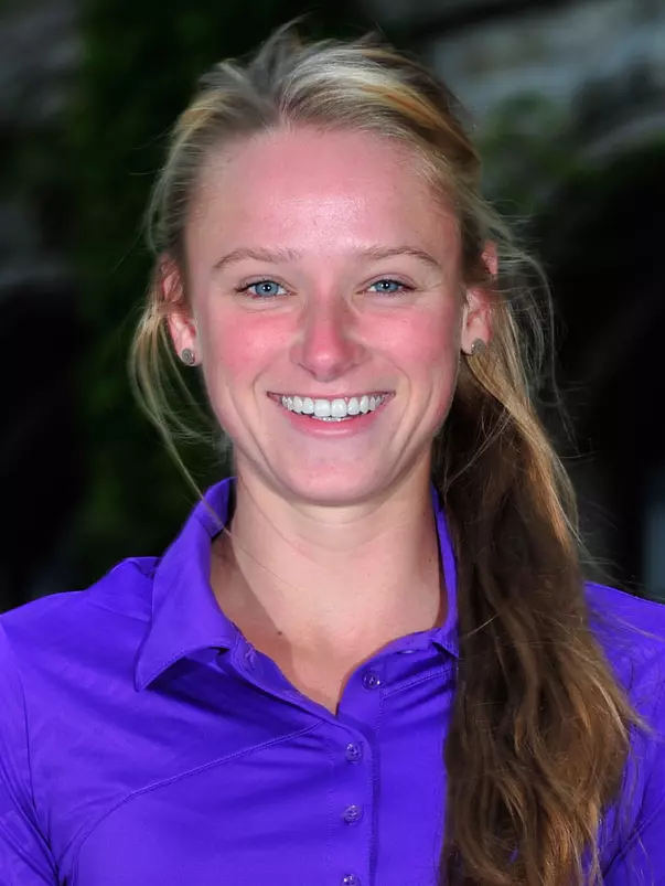 Katie Wooliver Headshot Crop