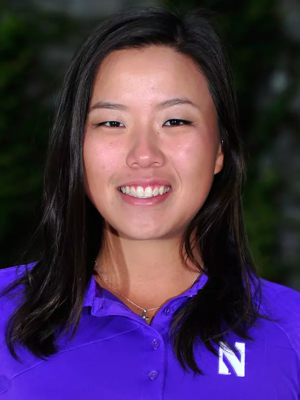 Hannah Kim Headshot Crop
