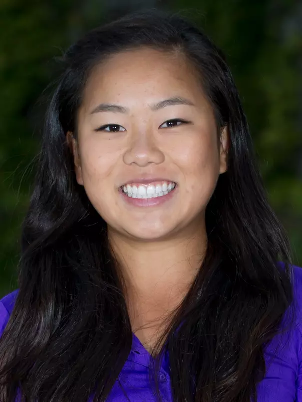 Minjia Luo Headshot Crop