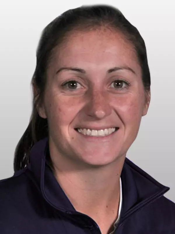 Hannah Nielsen Headshot