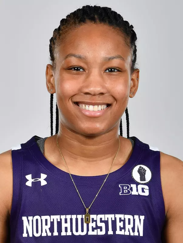 kaylah rainey headshot