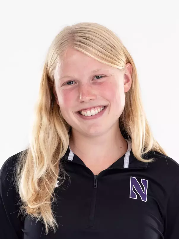 September 4, 2024, Evanston, IL: Members of the Northwestern Cross Country team pose for photos as part of Internal Media Days at Walter Athletics Center in Evanston, IL on Wednesday, September 4, 2024. (Photo by Ryan Kuttler/Northwestern Athletics)