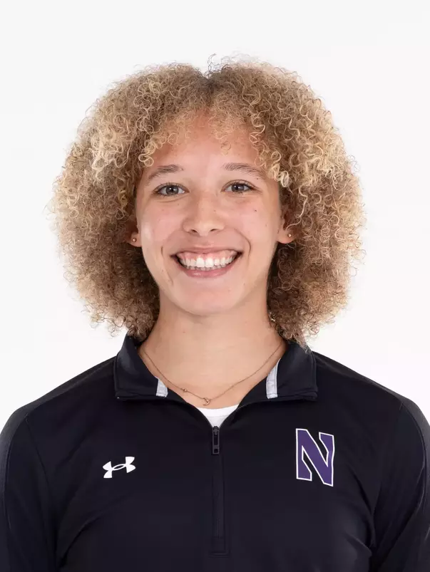 September 4, 2024, Evanston, IL: Members of the Northwestern Cross Country team pose for photos as part of Internal Media Days at Walter Athletics Center in Evanston, IL on Wednesday, September 4, 2024. (Photo by Ryan Kuttler/Northwestern Athletics)