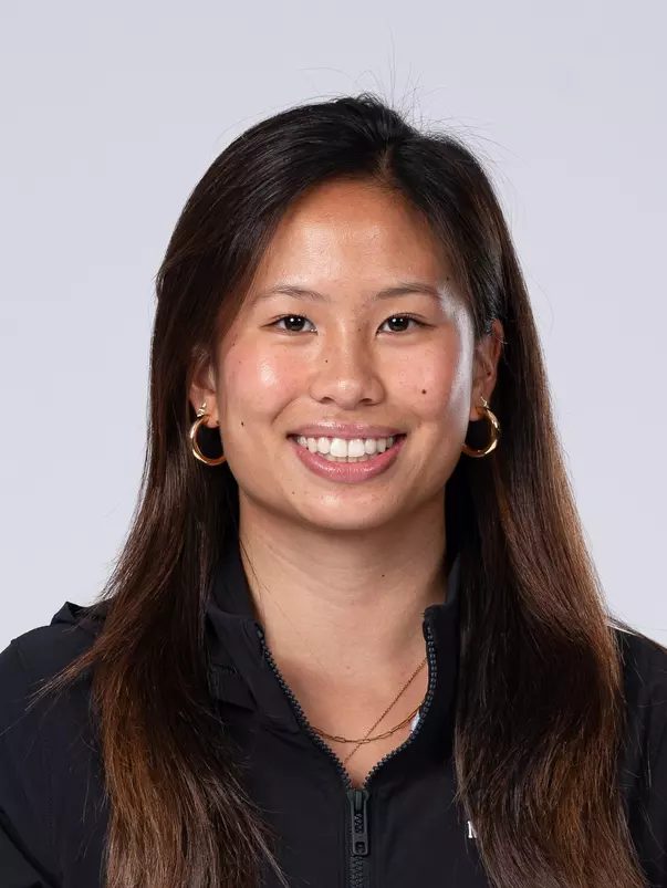 September 10, 2025, Evanston, IL: Members of the Northwestern Swimming and Diving team pose for photos as part of Internal Media Days at Patten Gymnasium in Evanston, IL on Wednesday, September 10, 2025. (Photo by Charlotte Gottfried/Northwestern Athletics)