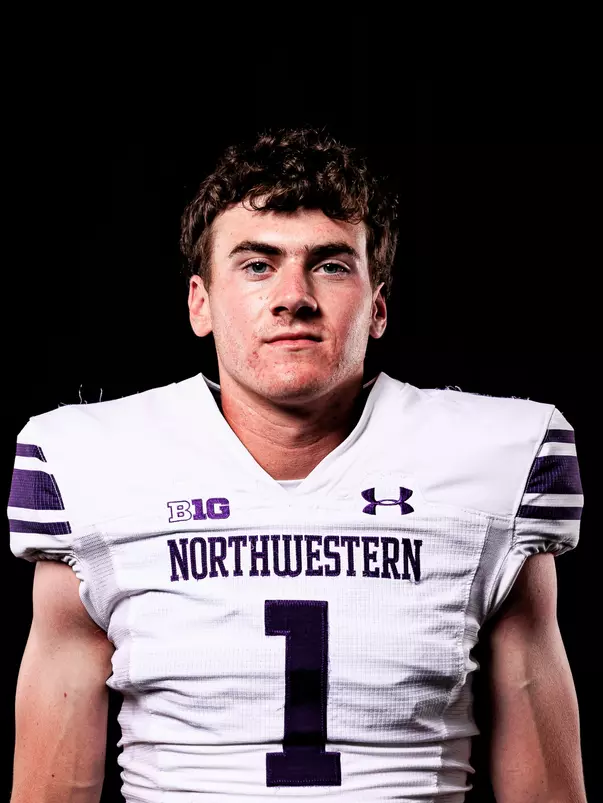 June 21, 2025, Evanston, IL: Northwestern Football hosts recruits for an Official Visit at Walter Athletics Center in Evanston, IL on Saturday, June 21, 2025. (Photo by Griffin Quinn/Northwestern Athletics)