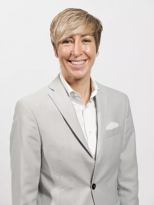 Allison Guth Temporary Headshot