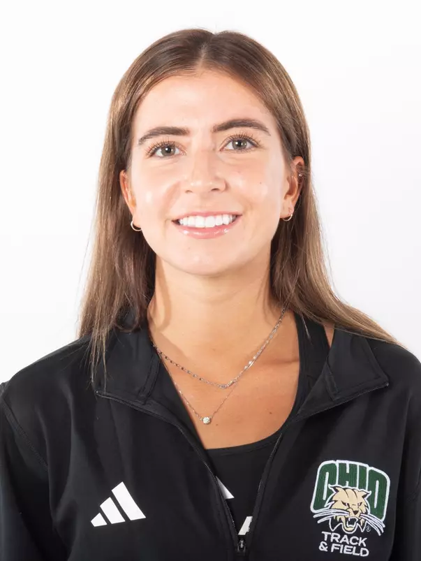 Jenna Razavi Headshot