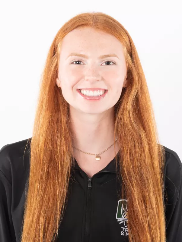 Sophia Hoersten Headshot