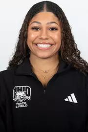 Alyvia Mentlow