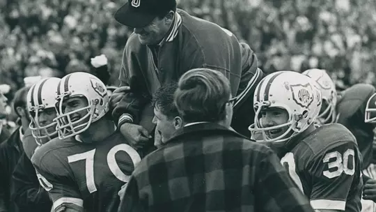 Bill Hess Player Huddle