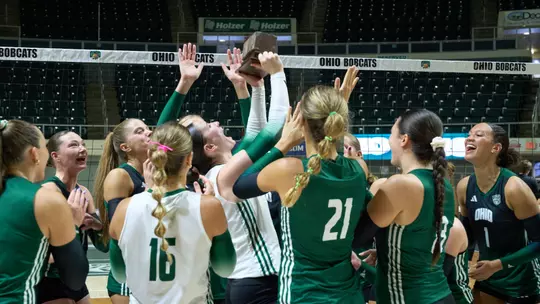 vb_bobcatinvite_champs