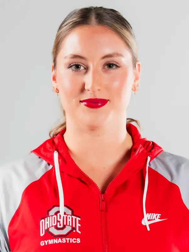 Emma Pritchard Headshot