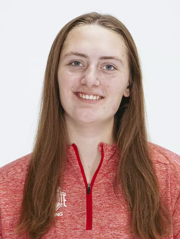 Annie Ayers Headshot