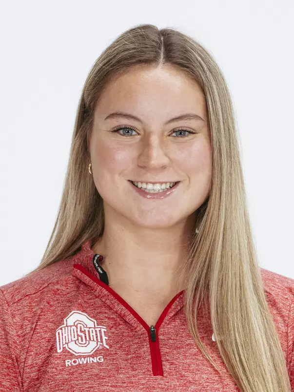 Ava Fortney Headshot