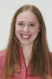 Tavi Robinson Headshot