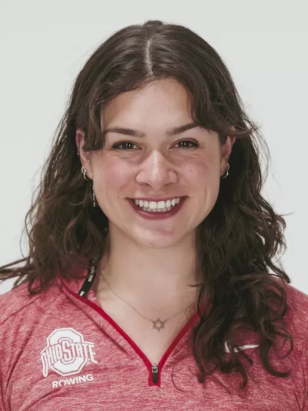 Abby Thomas Headshot