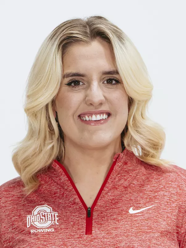 Caroline Williams Headshot