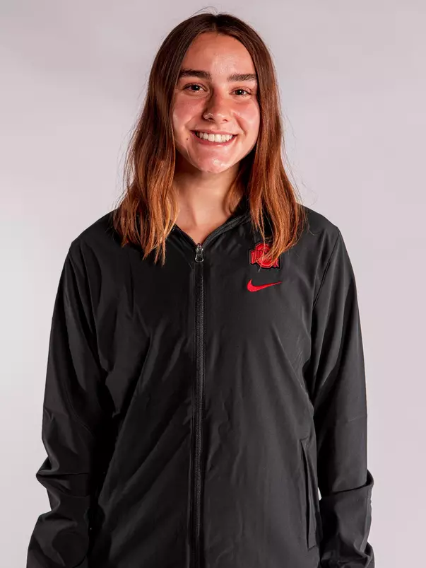 Chloe Dawson Headshot