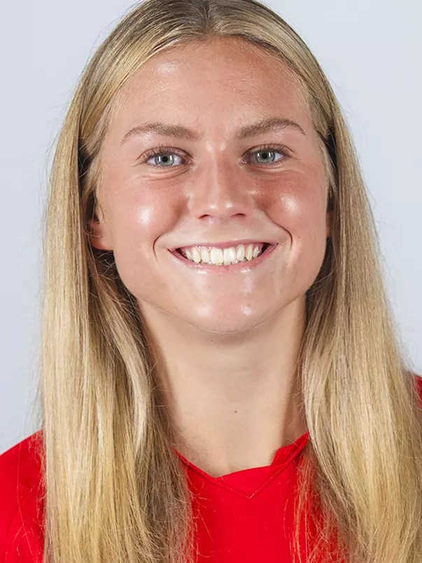 Mirann Gacioch Headshot