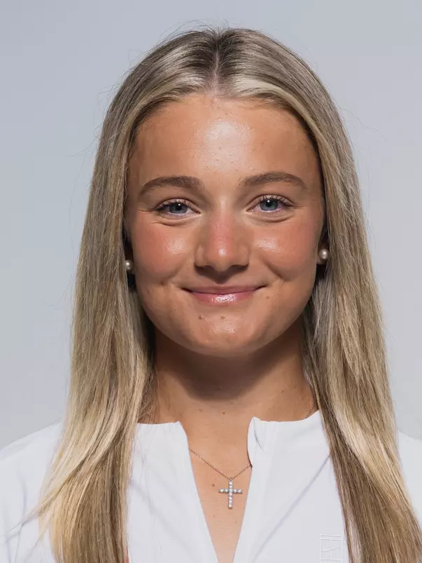 Wten Headshot - Luciana Perry