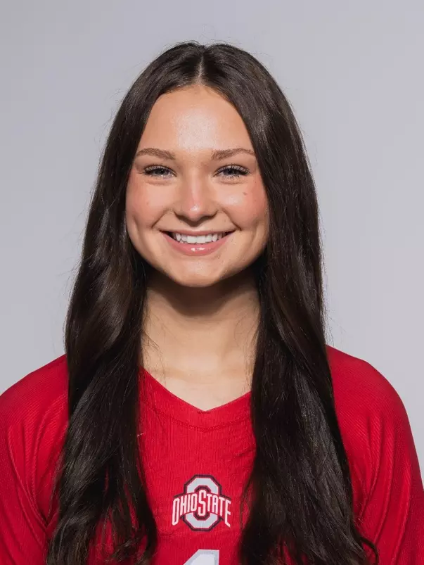Bella Humphrey Headshot