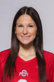 Alia Schoonover Headshot