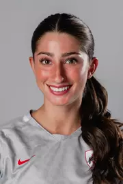 Sydney Bering Headshot