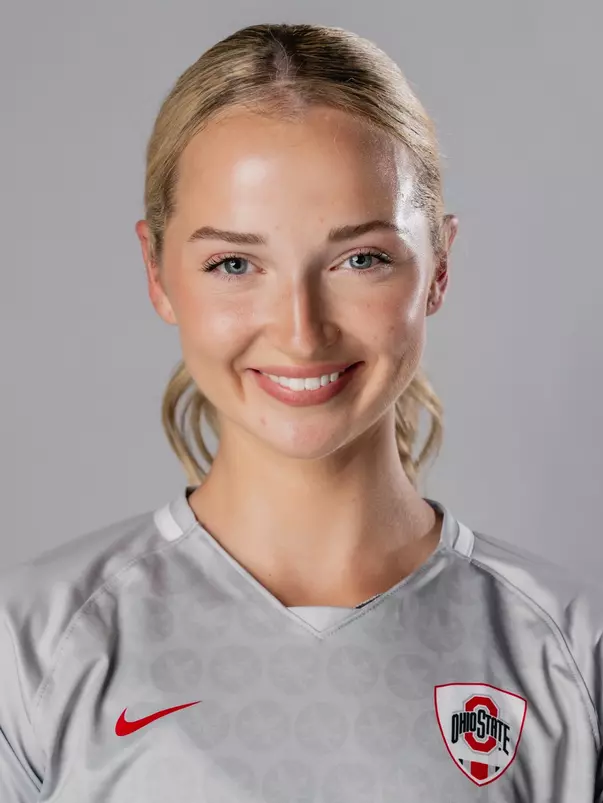 Micayla Decker Headshot