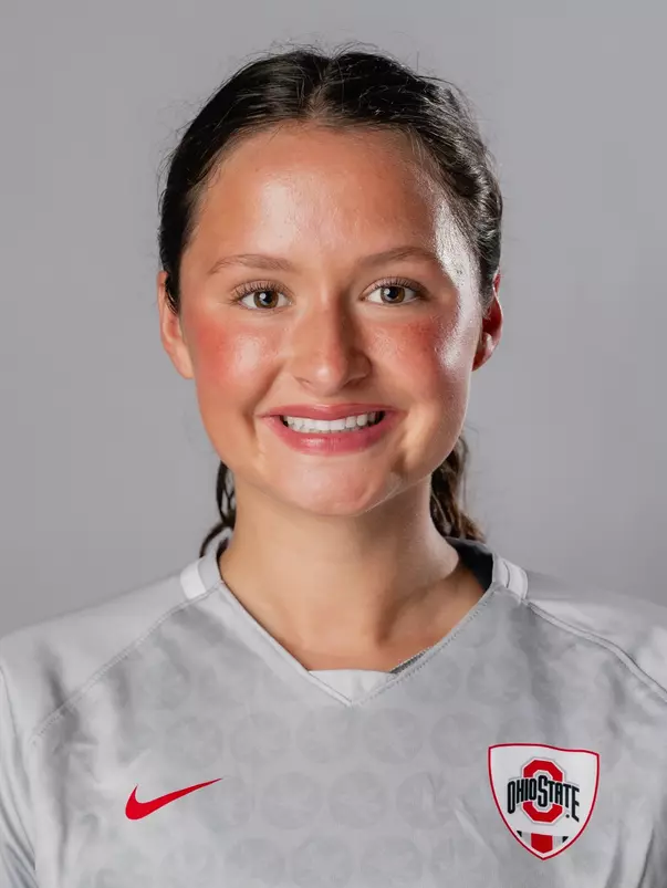 Sophia Goetter Headshot