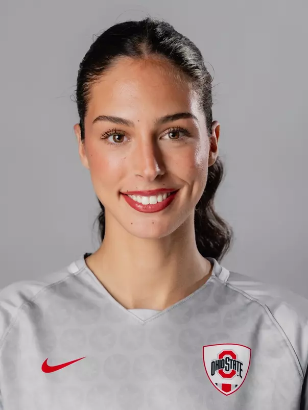 Ava Greco Headshot