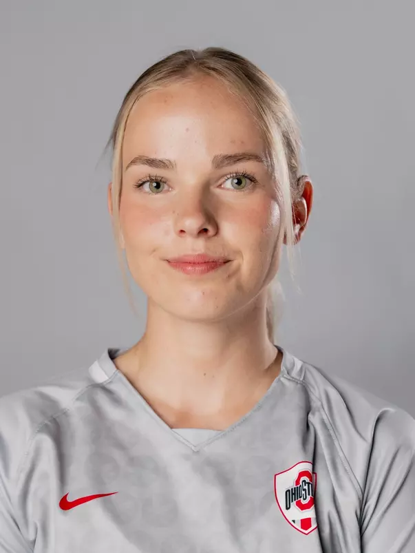 Nette-Nina Hiltunen Headshot
