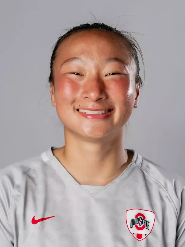 Andrea Lu Headshot