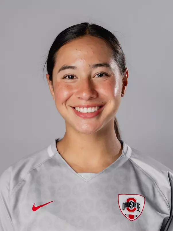 Mai Ly Marella Headshot