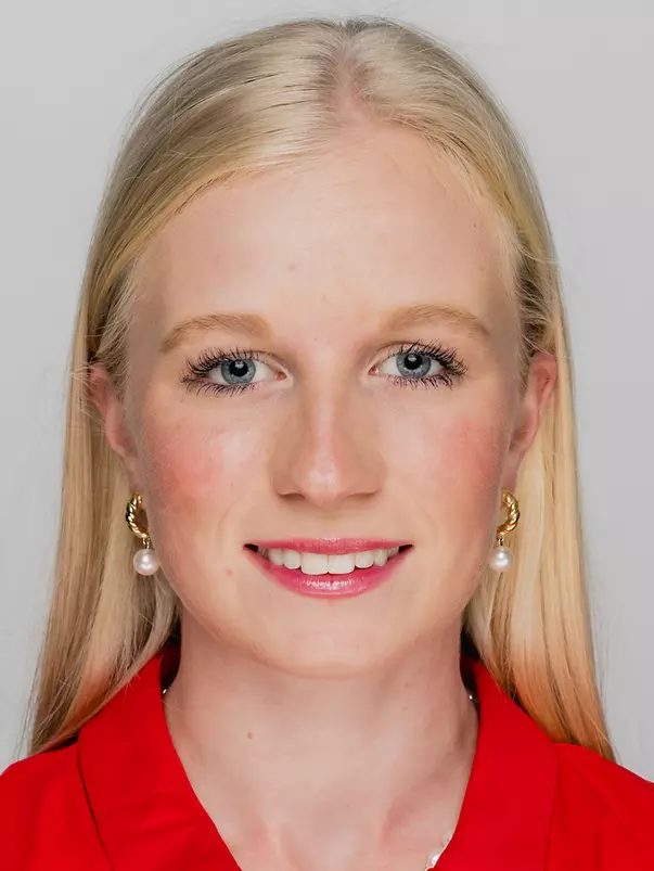 Nellie Ong 2026-27 Headshot