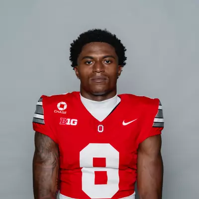 De'Zie Jones headshot