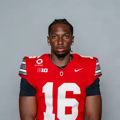 Justyn Martin headshot