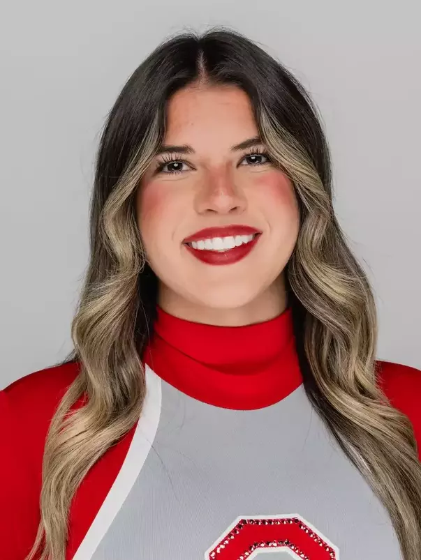 Hailey Meyers Headshot