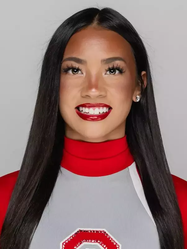 Sophia Oppegard Headshot