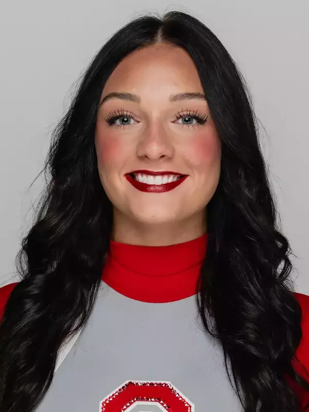 Olivia Shelton Headshot