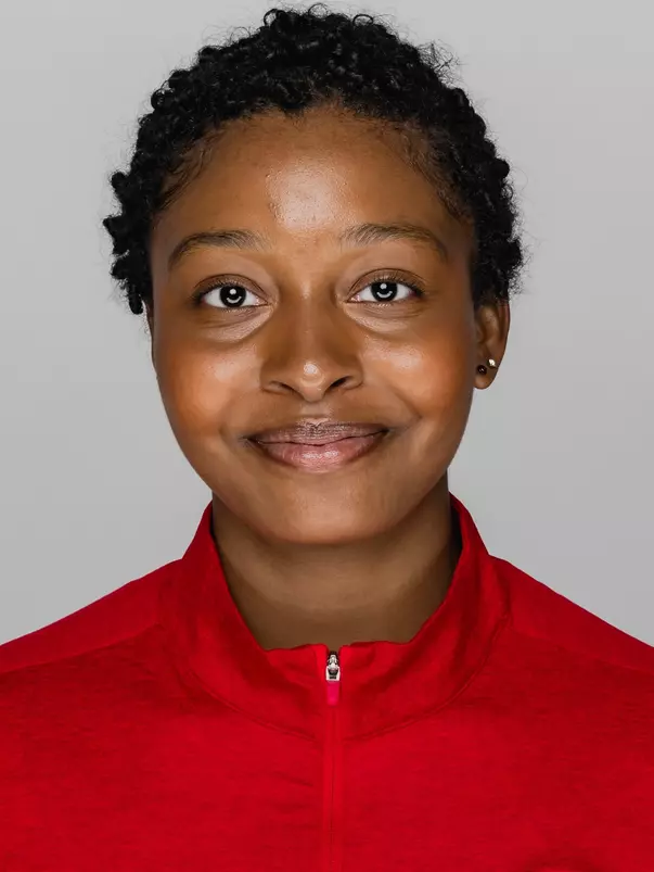 Danae Bell Headshot