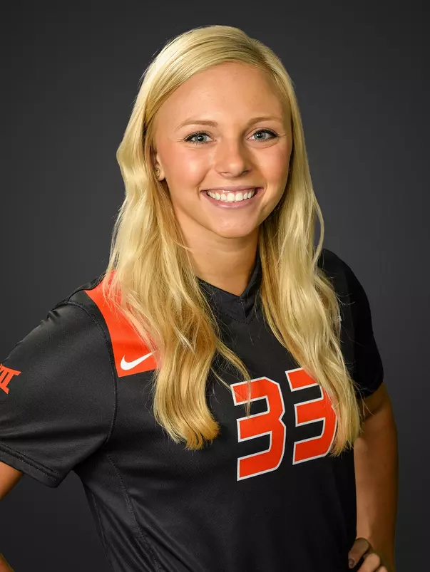 Holly Brehmer 2015 headshot