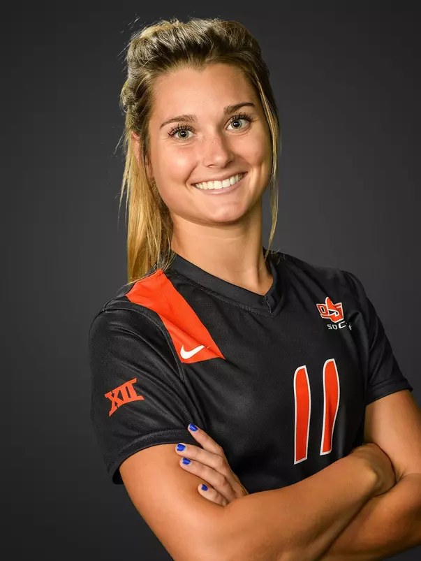 Niki McKnight 2015 headshot